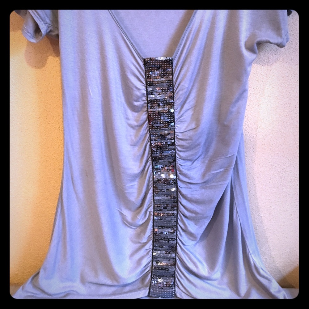 Grey with diamond sequin strip. Short sleeved.